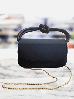 Knotted Top navy blue Crossbody Bag with Gold Chain